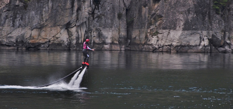 flyboarding